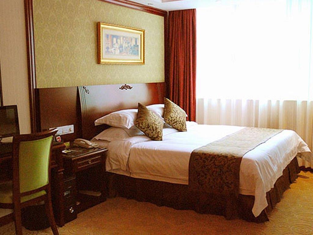 Vienna Hotel Shenzhen Train Station Branch מראה חיצוני תמונה